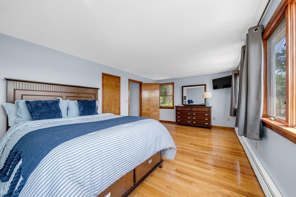 Single Family Residence at 11 Beech Ln, Amesbury MA 01913, photo 18 of 42