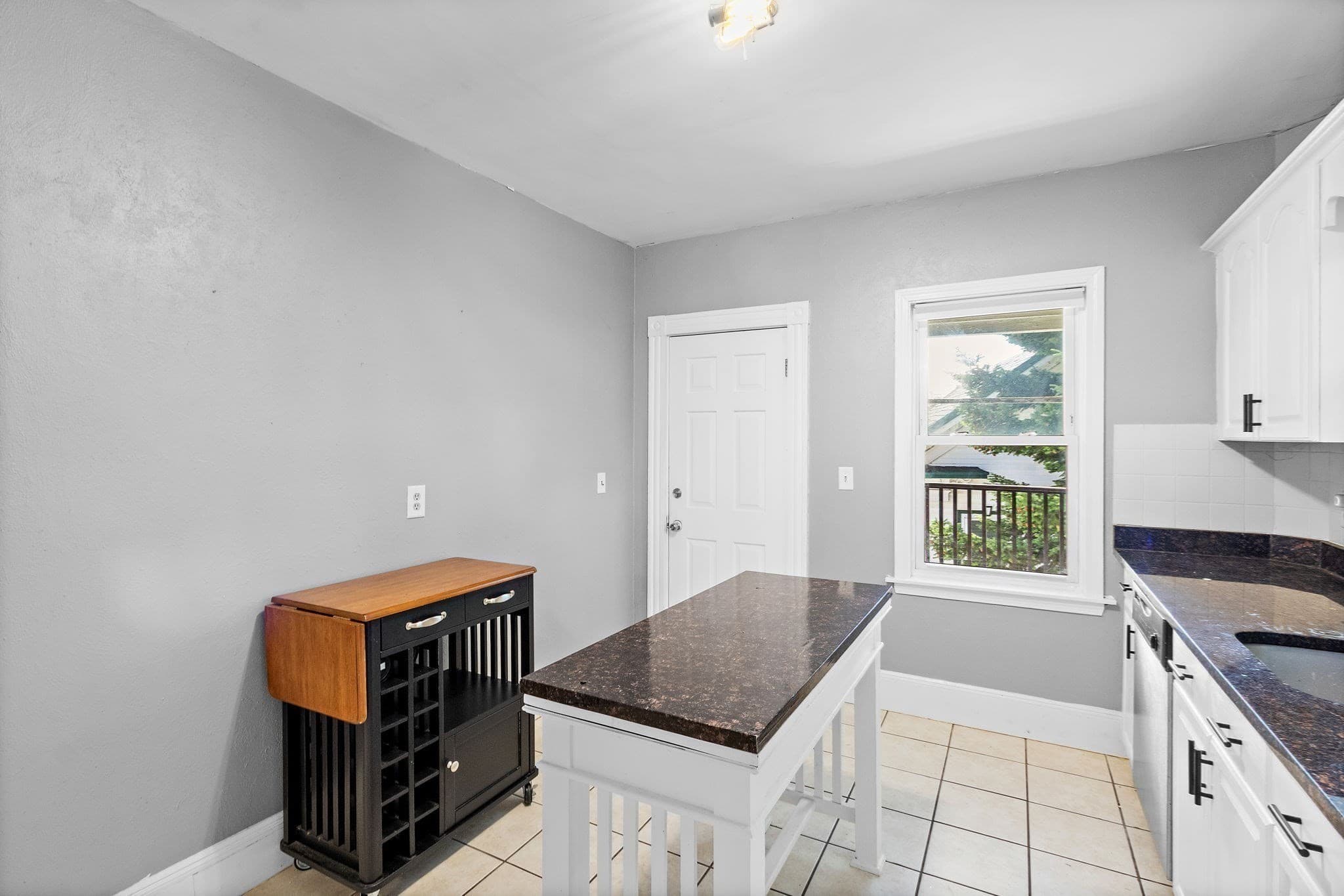 Condominium at 9 Romsey St # 3, Boston MA 02125, Boston, photo 18 of 32