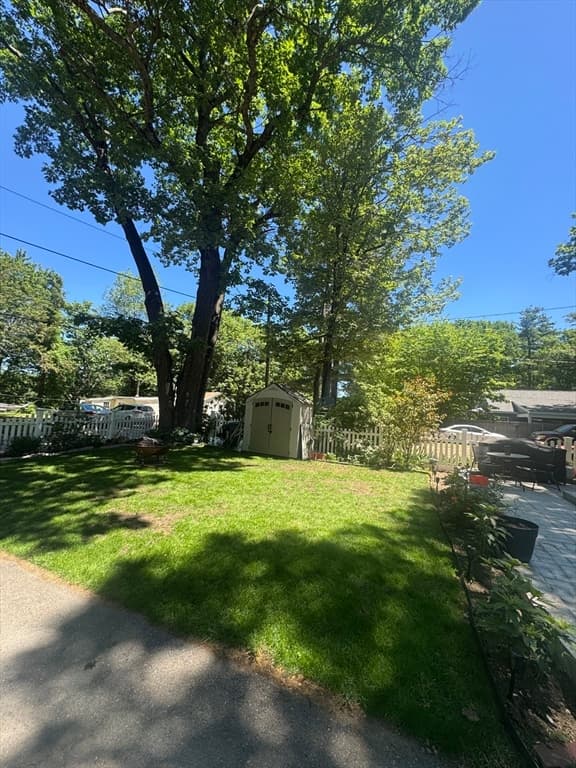 Single Family Residence at 20 South Shore Rd, Westminster MA 01473, Westminster, photo 4 of 25