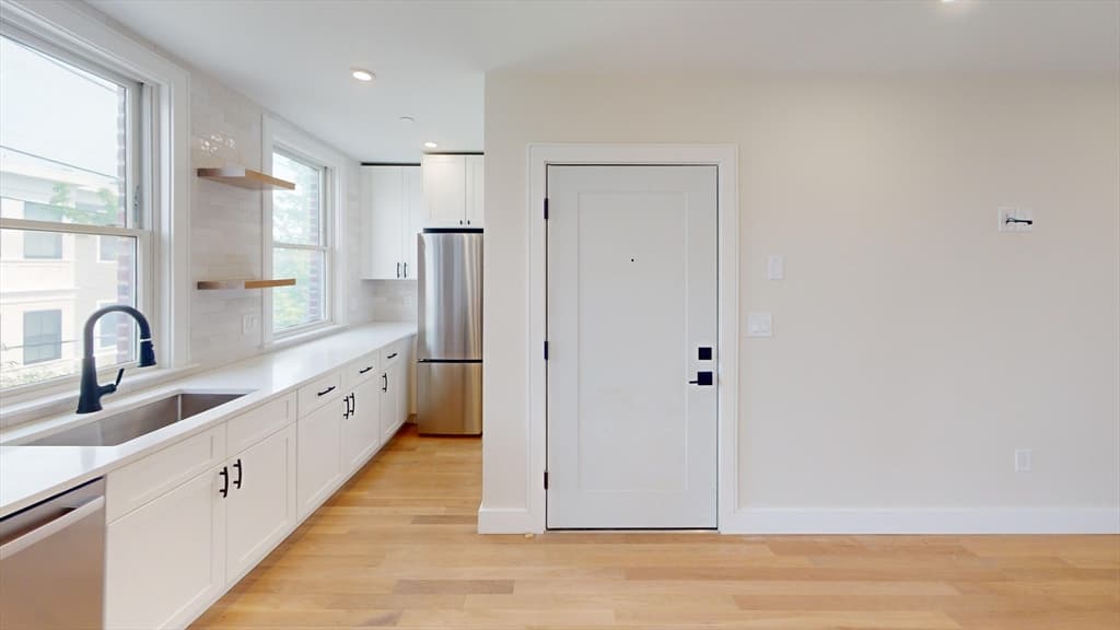Condominium at 59 Gove St. # 2, Boston MA 02128, Boston, photo 16 of 23