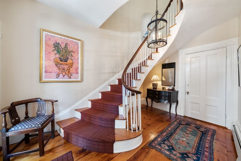 Single Family Residence at 51 Chestnut Street, Boston MA 02129, Boston, photo 2 of 40