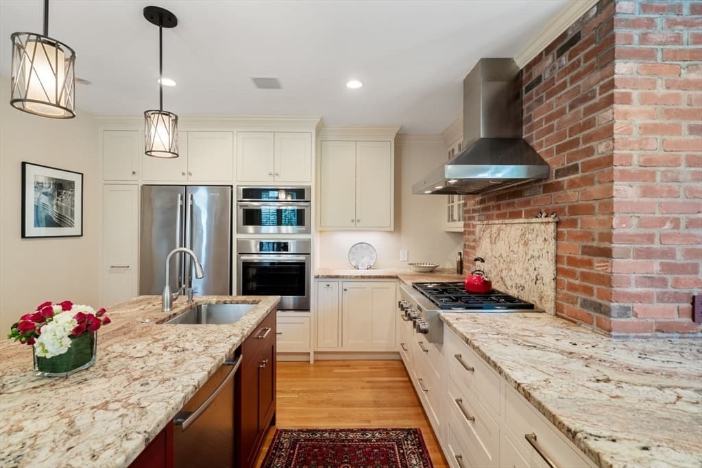 Single Family Residence at 51 Chestnut Street, Boston MA 02129, Boston, photo 16 of 40