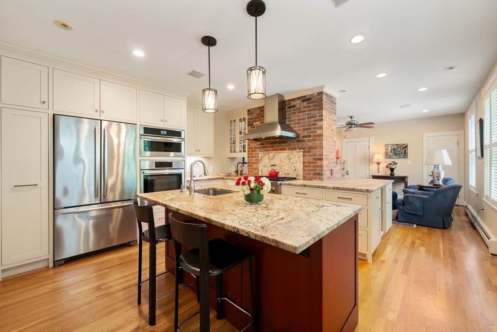 Single Family Residence at 51 Chestnut Street, Boston MA 02129, Boston, photo 15 of 40