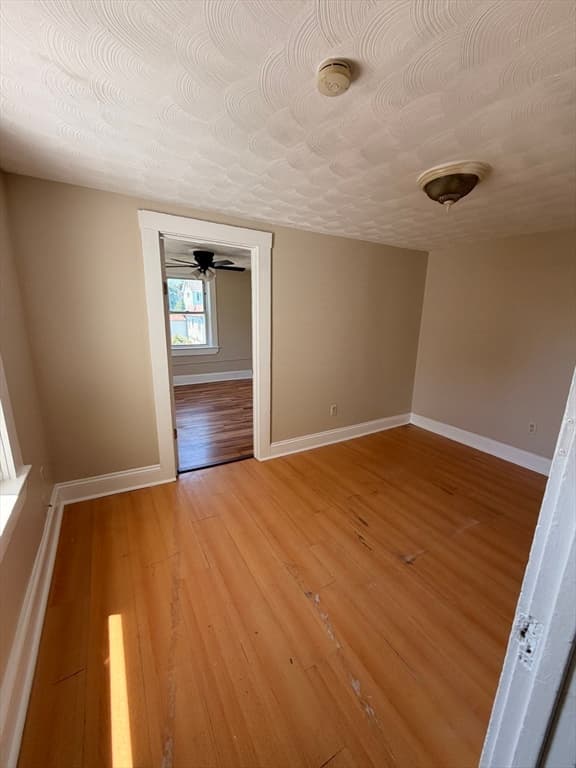326 Thacher St, Attleboro MA 02703 photo 4
