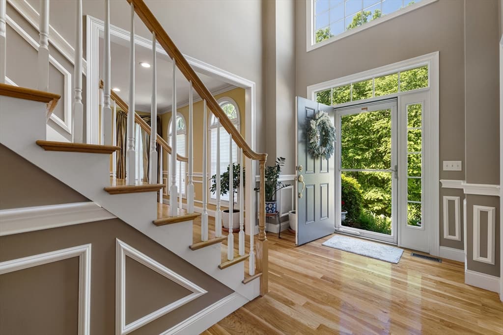 Single Family Residence at 34 Beechwood Cir, Northborough MA 01532, Northborough, photo 13 of 42
