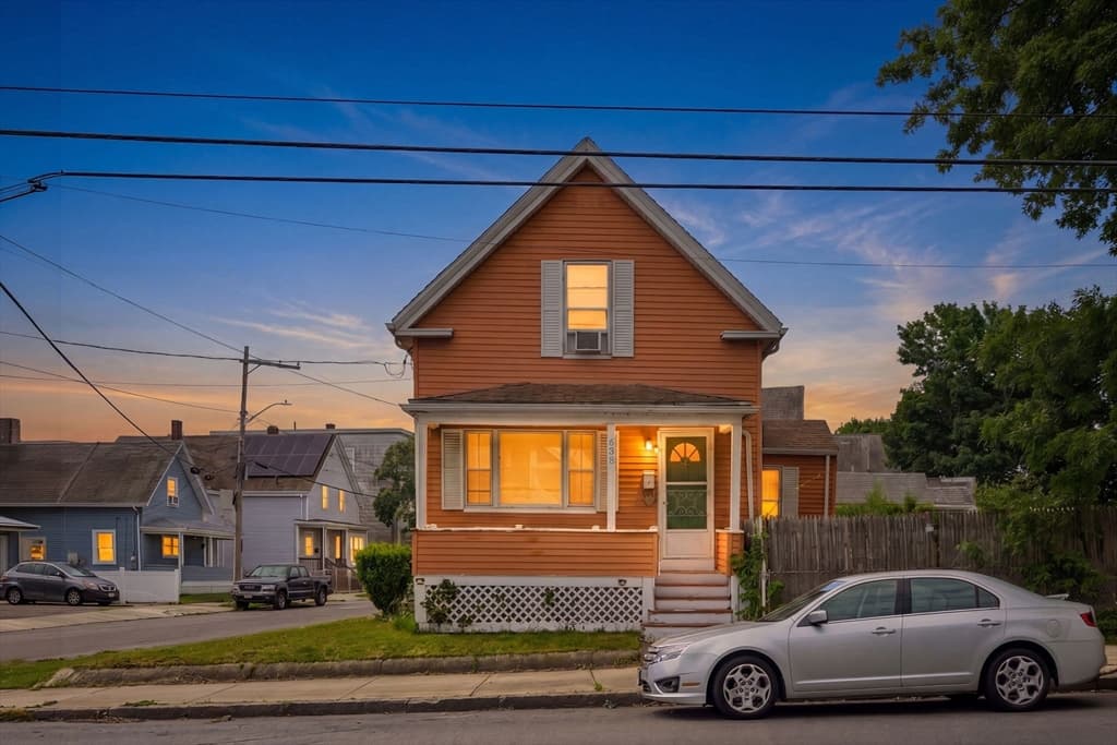 638 Boston St, Lynn MA 01905