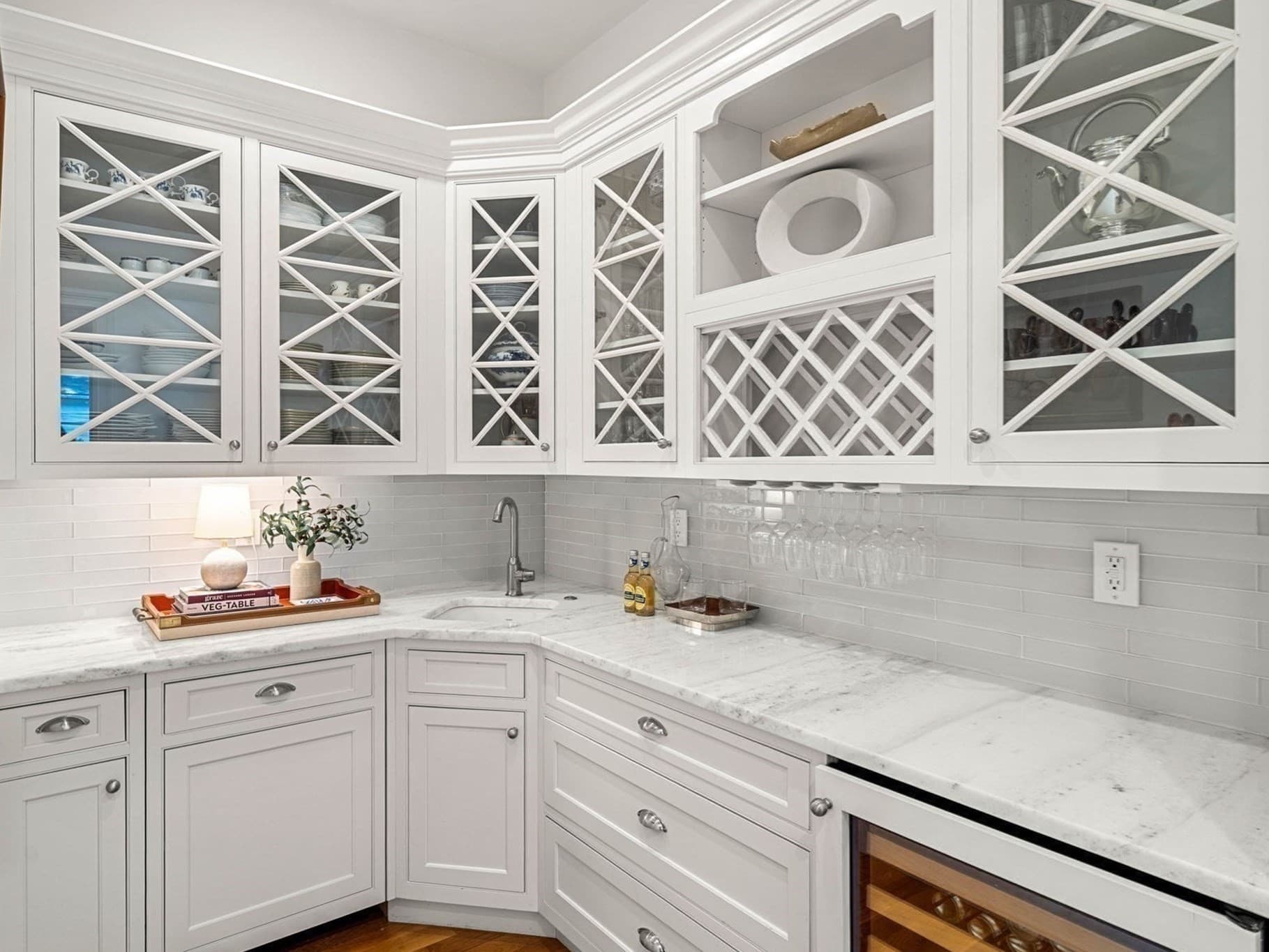 Single Family Residence at 129 Rangeley Rd, Brookline MA 02467, Brookline, photo 10 of 42