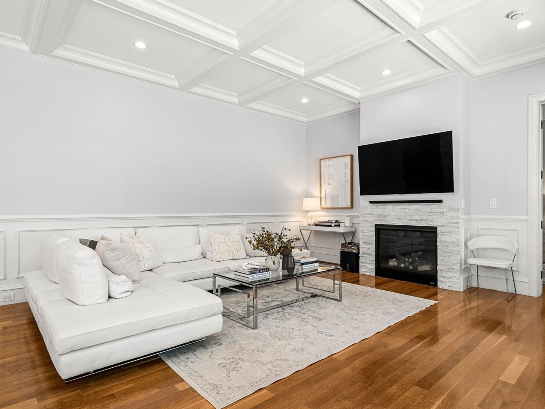 Single Family Residence at 129 Rangeley Rd, Brookline MA 02467, Brookline, photo 14 of 42