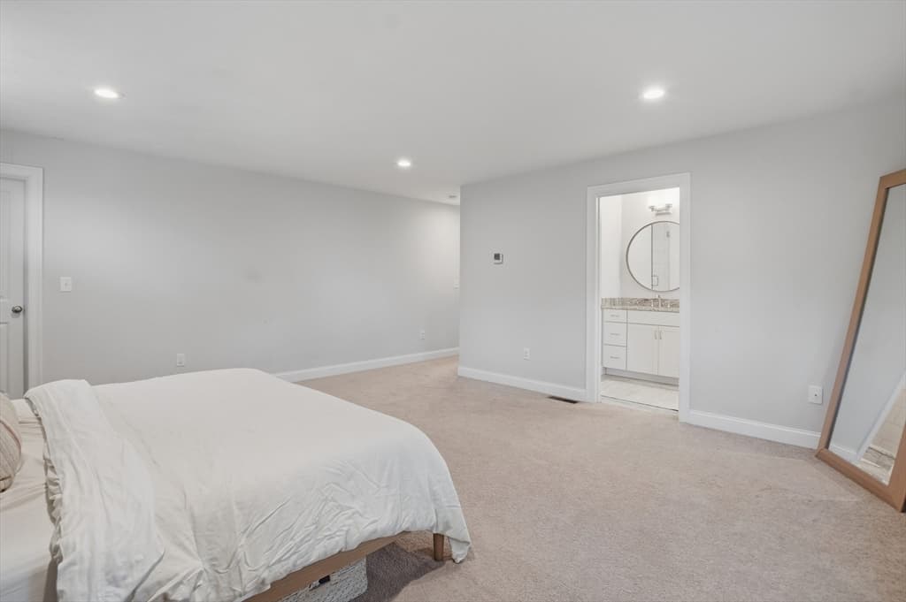 53 Cambridge Street, Ayer MA 01432 photo 16