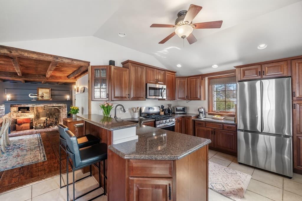 Single Family Residence at 82 Dodge St # 1, Beverly MA 01915, Beverly, photo 11 of 42