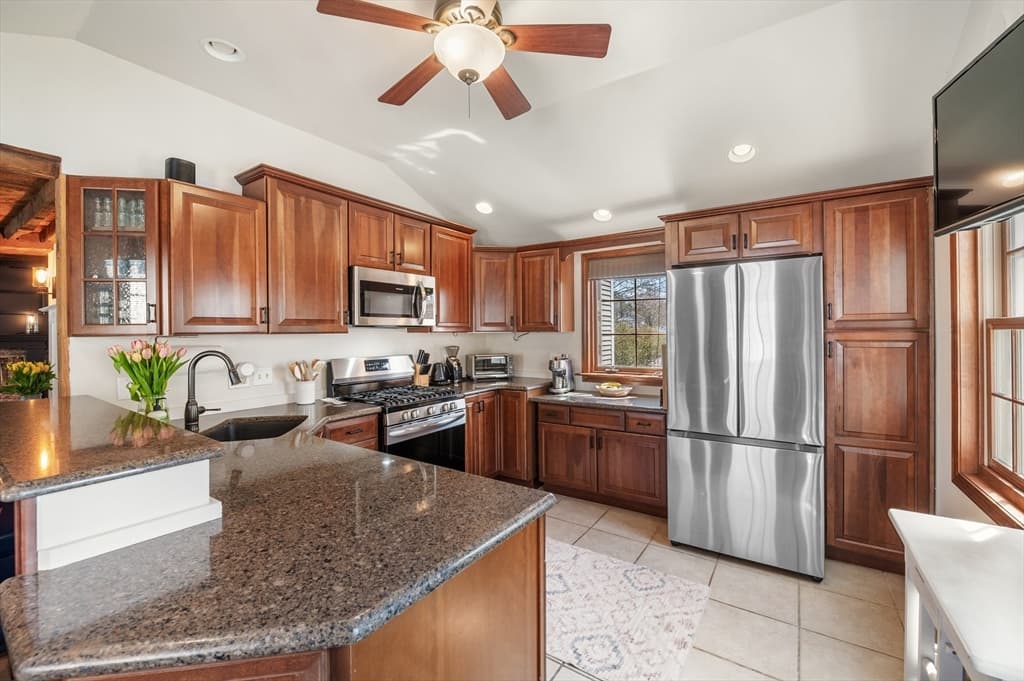 Single Family Residence at 82 Dodge St # 1, Beverly MA 01915, Beverly, photo 8 of 42