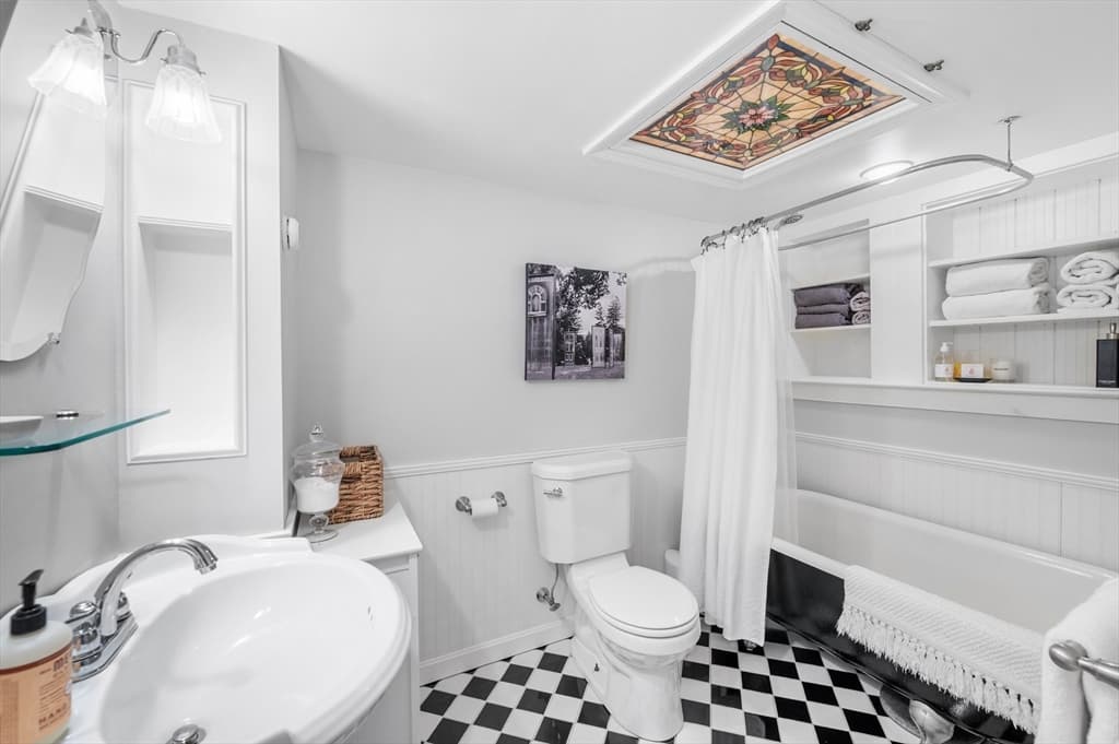 Single Family Residence at 82 Dodge St # 1, Beverly MA 01915, Beverly, photo 25 of 42