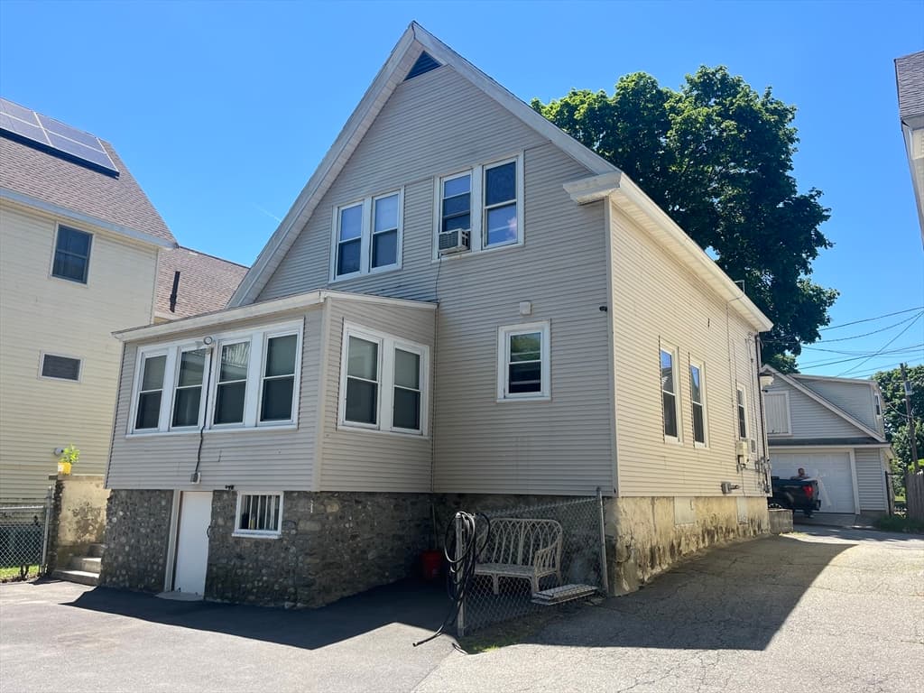 7 Goldsmith Ct, Methuen MA 01844 photo 3