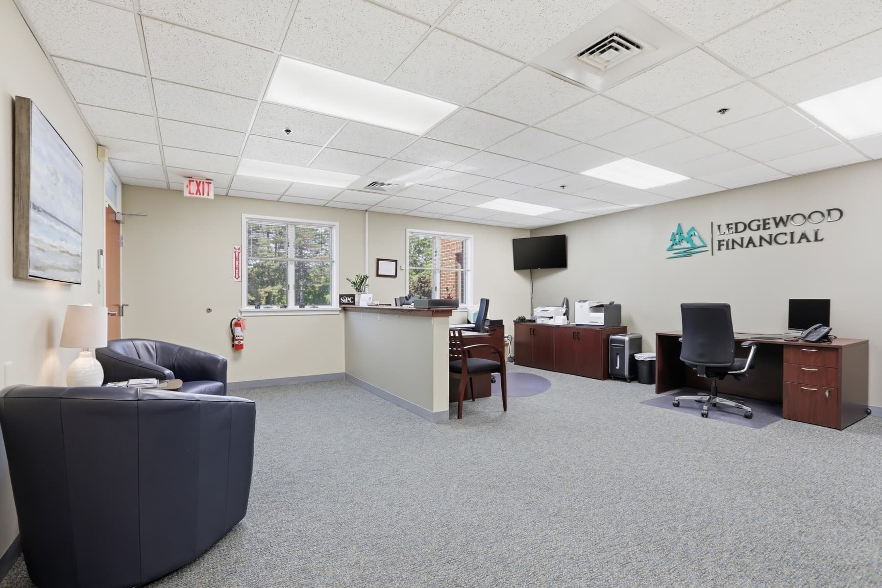 Commercial Sale at 100 Conifer Hill Dr # 307, Danvers MA 01923, photo 8 of 10