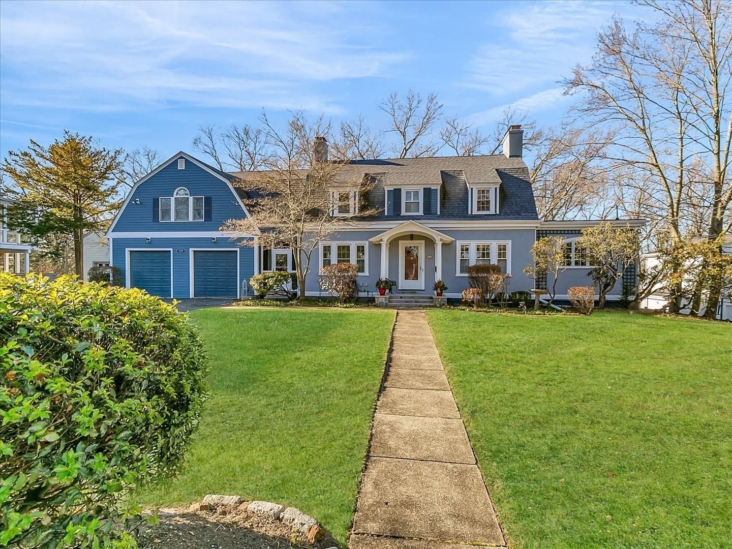 Residential at 243 Upland Ave, Newton MA 02461, Newton, photo 3 of 40