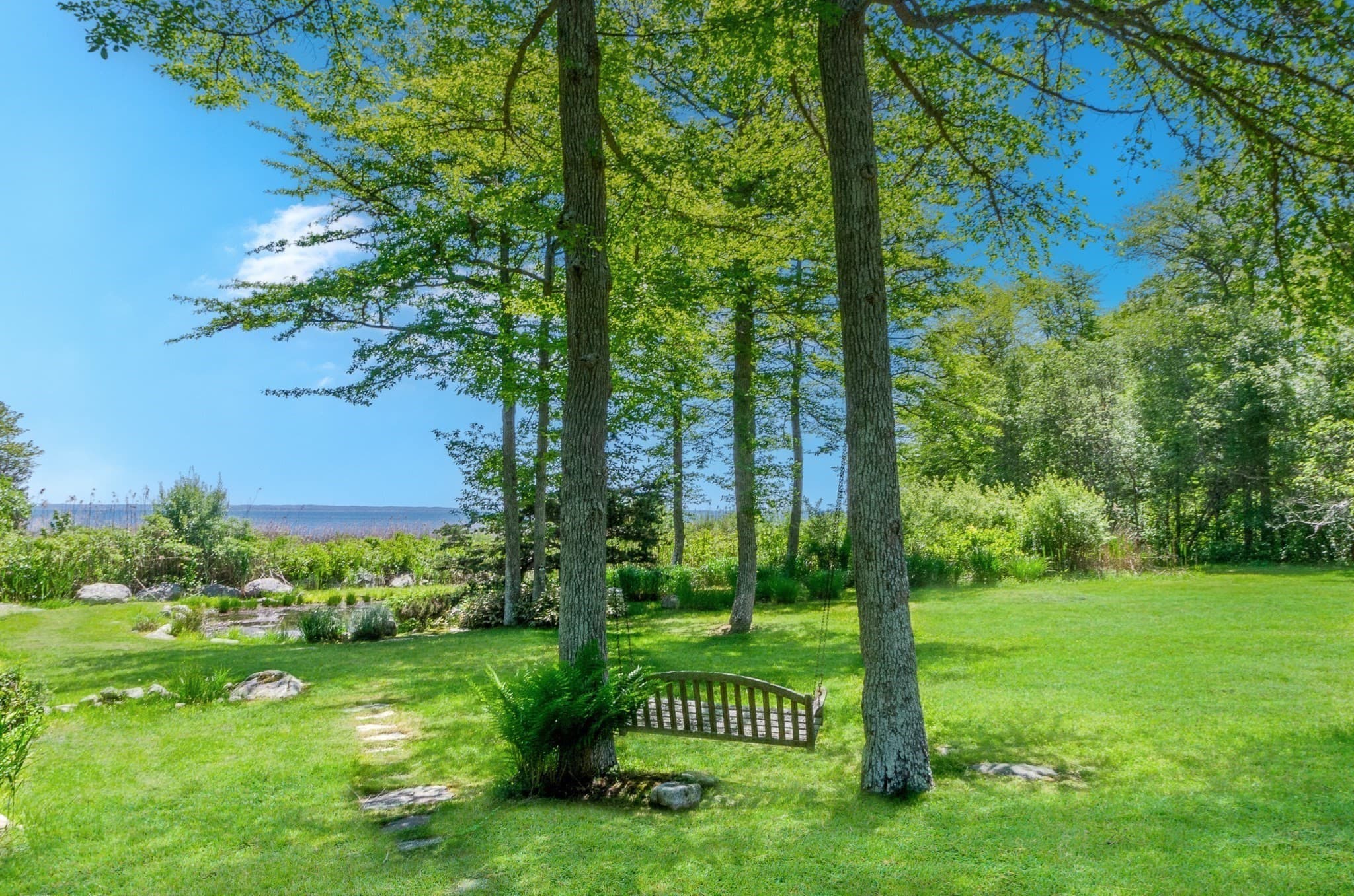Single Family Residence at 3 Beam St, Mattapoisett MA 02739, photo 9 of 41
