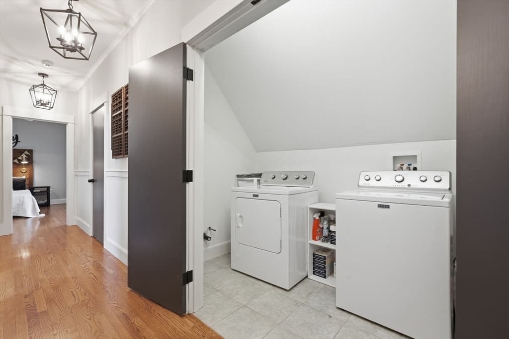 409 Henry St, Amherst MA 01002 photo 32