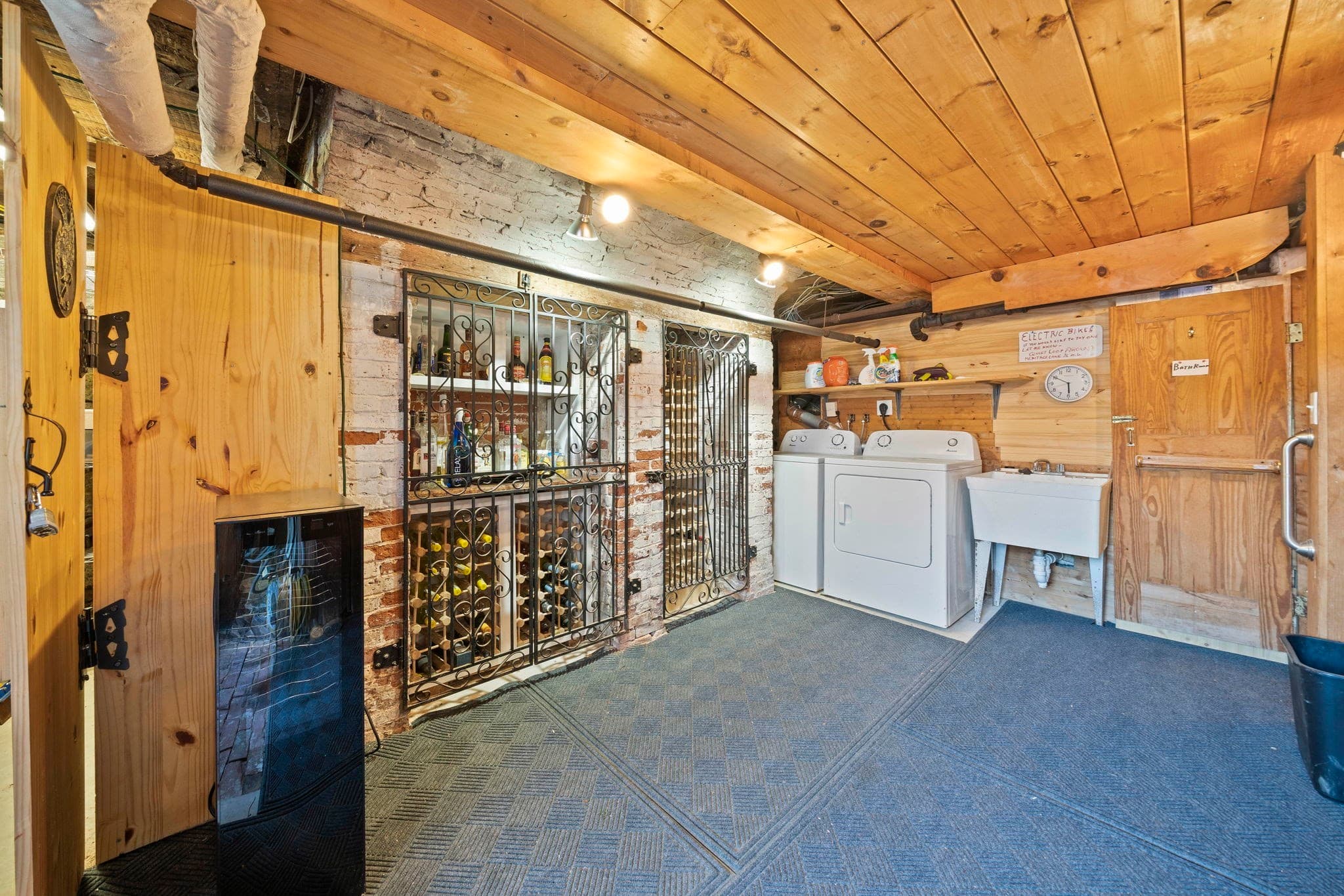 Single Family Residence at 696 Commercial St, Weymouth MA 02189, Weymouth, photo 23 of 42