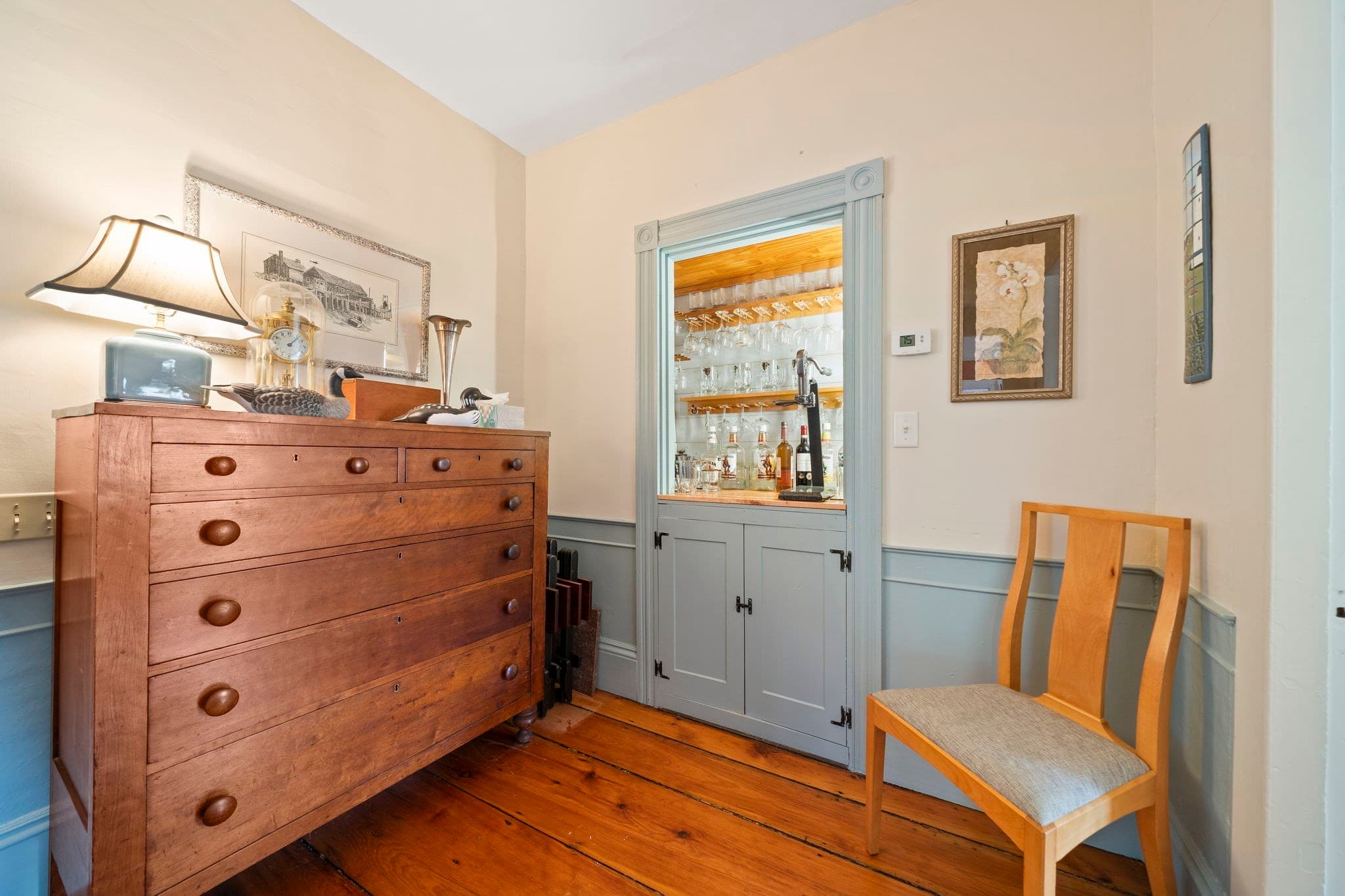 Single Family Residence at 696 Commercial St, Weymouth MA 02189, Weymouth, photo 6 of 42