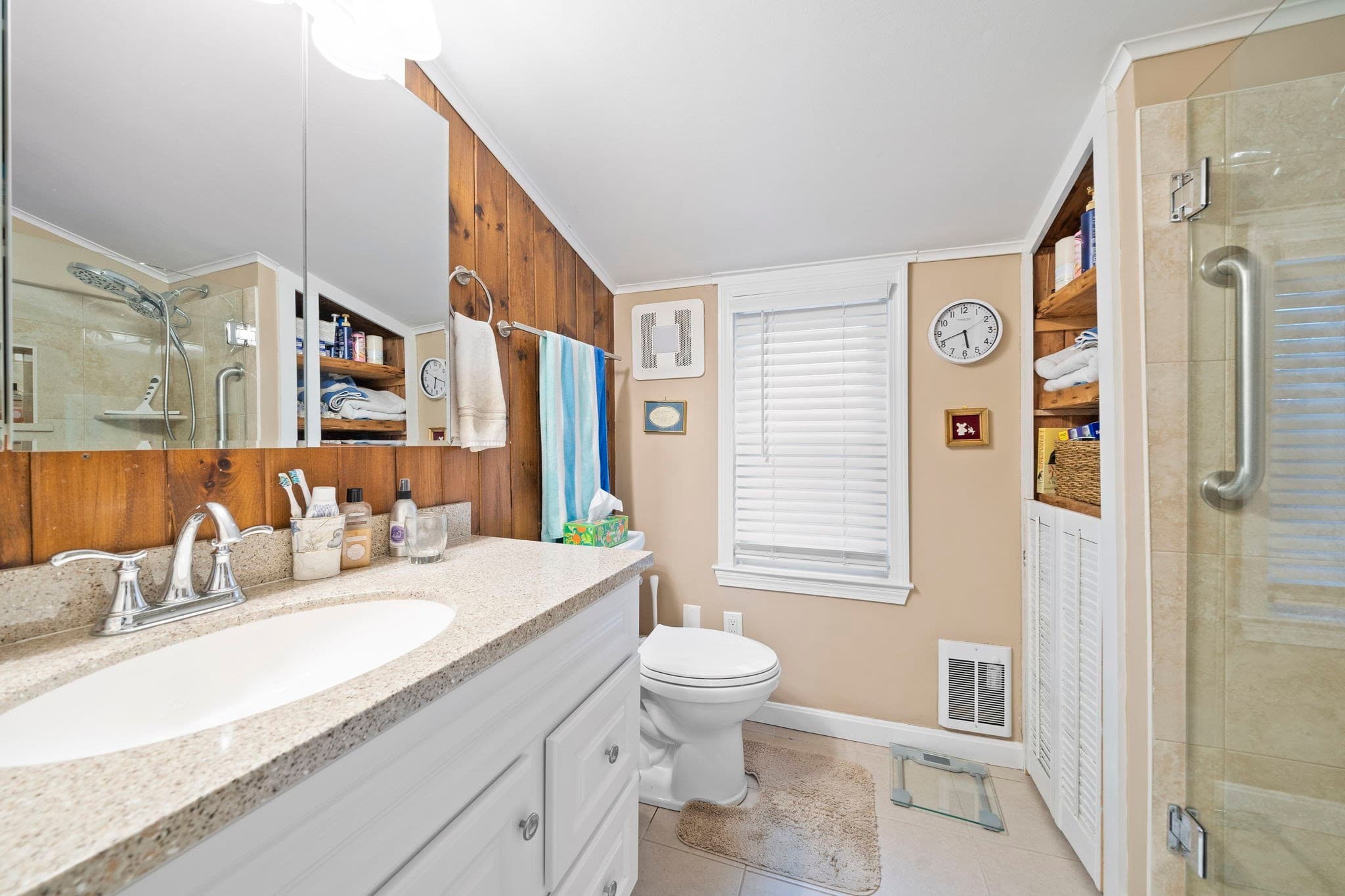 Single Family Residence at 696 Commercial St, Weymouth MA 02189, Weymouth, photo 12 of 42