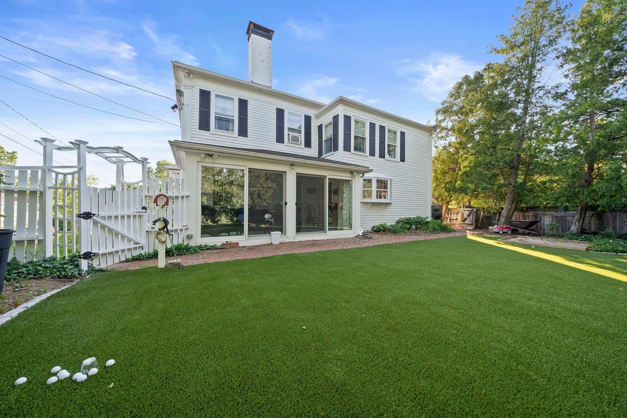 Single Family Residence at 696 Commercial St, Weymouth MA 02189, Weymouth, photo 41 of 42