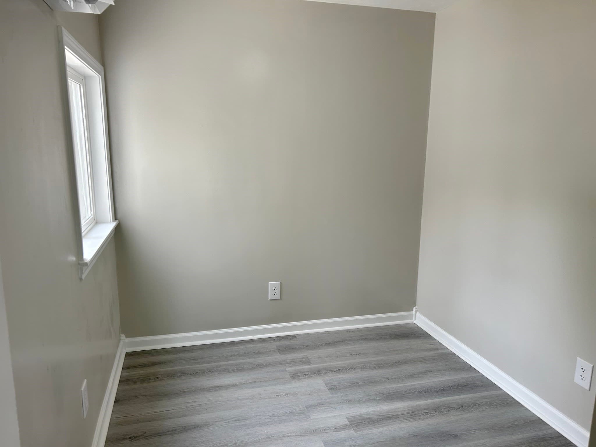 Single Family Residence at 100 Westminster Rd, Weymouth MA 02189, photo 15 of 25