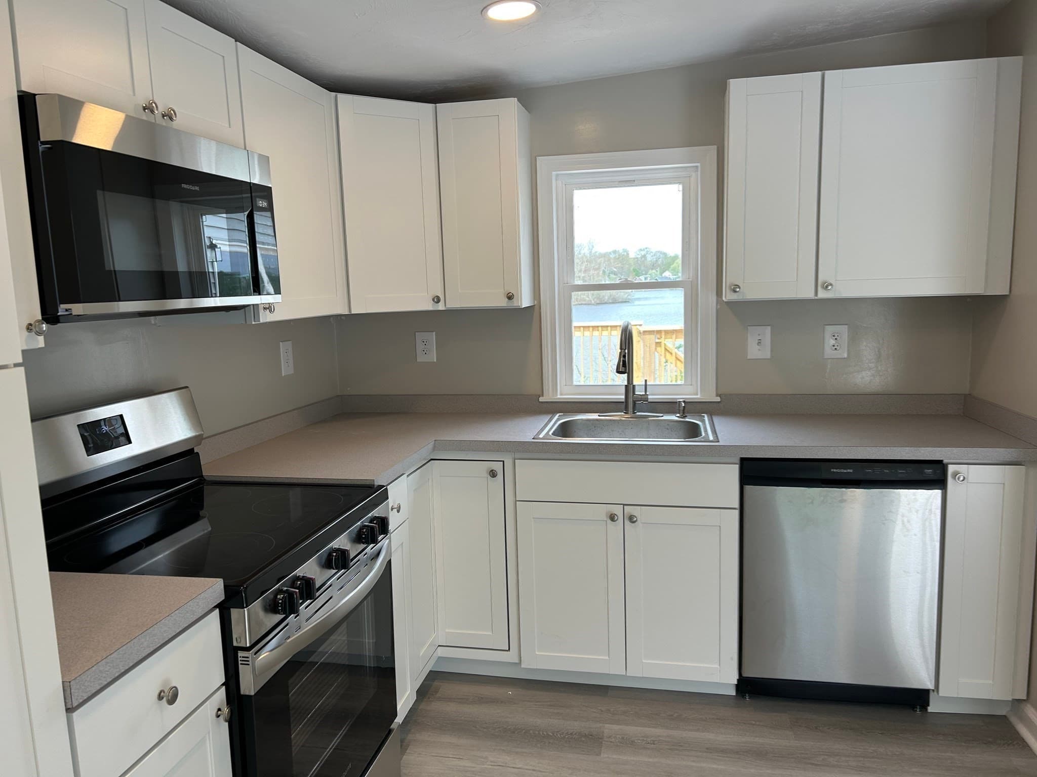 Single Family Residence at 100 Westminster Rd, Weymouth MA 02189, photo 21 of 25