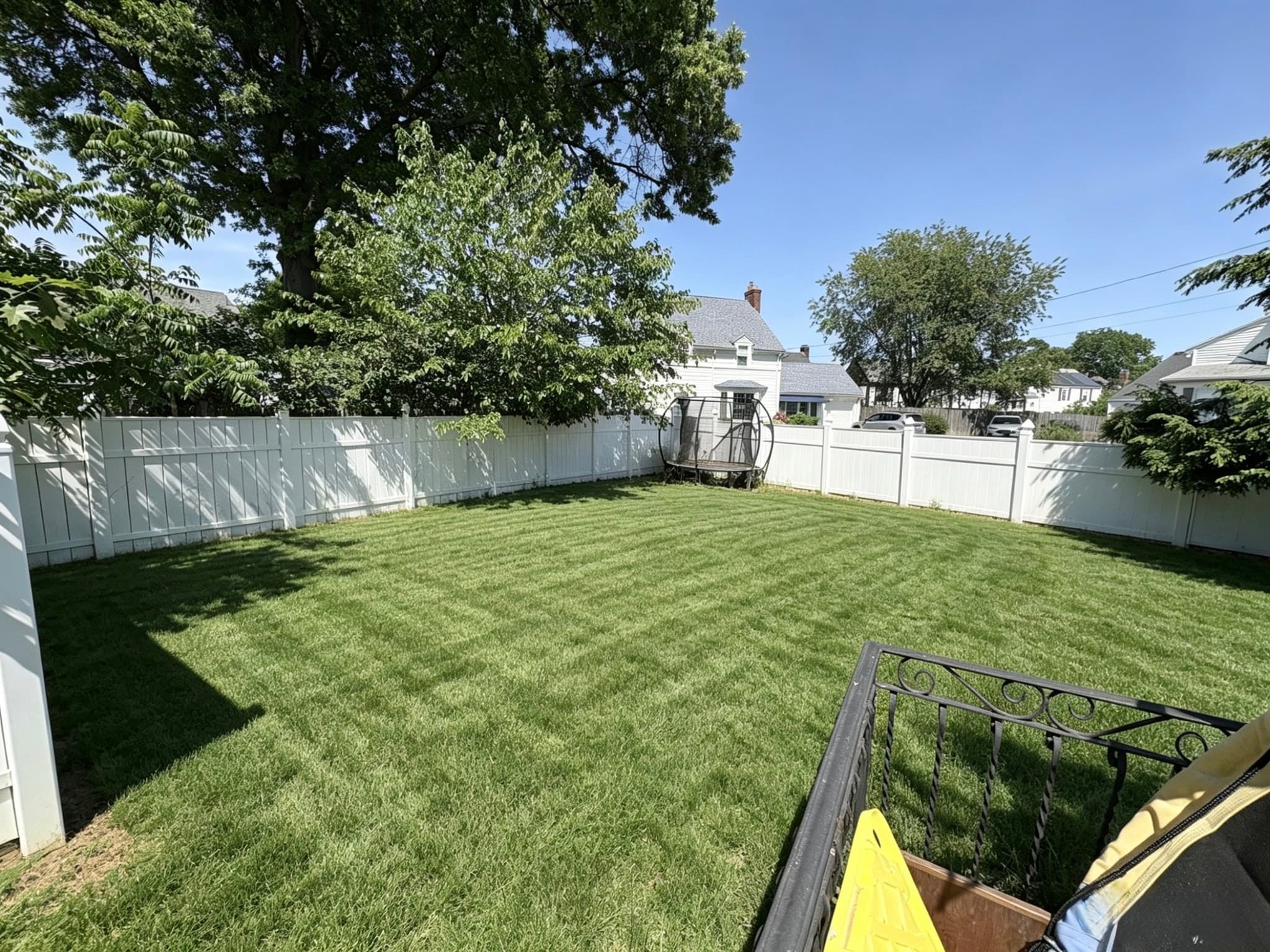 Single Family Residence at 52 Clarendon St, Malden MA 02148, photo 2 of 17