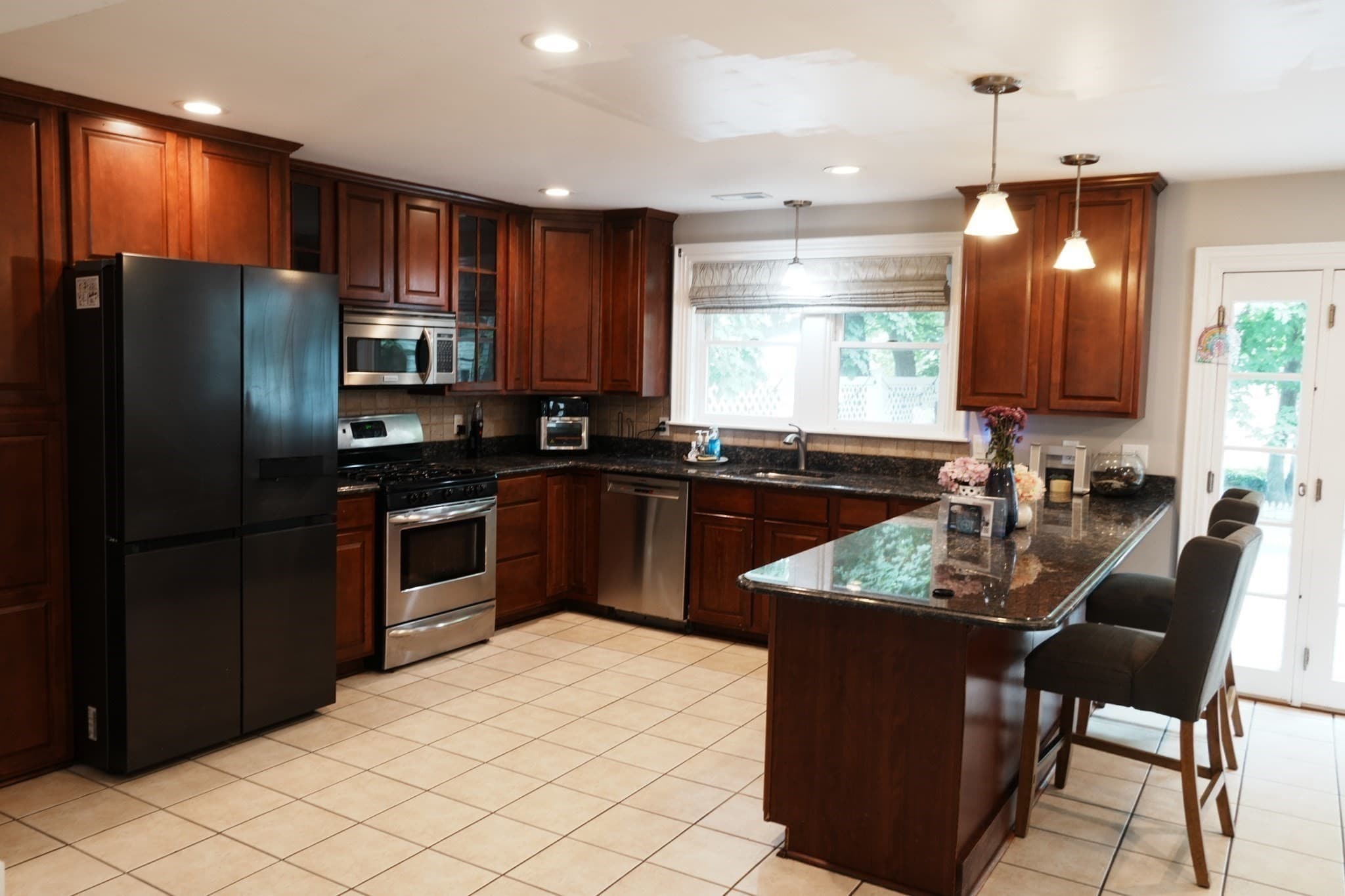 Single Family Residence at 14 Patterson St, Boston MA 02124, Boston, photo 2 of 22