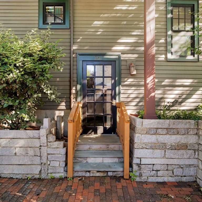 241 River Street # 6, Cambridge MA 02139 photo 2