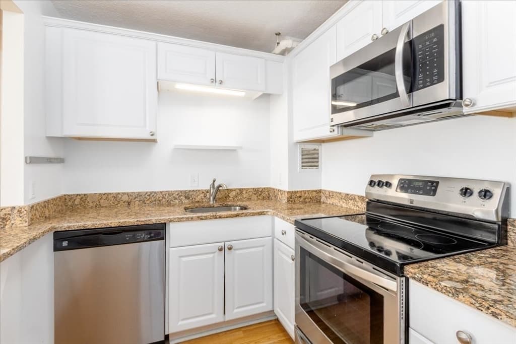 872 Massachusetts Ave # 807, Cambridge MA 02139