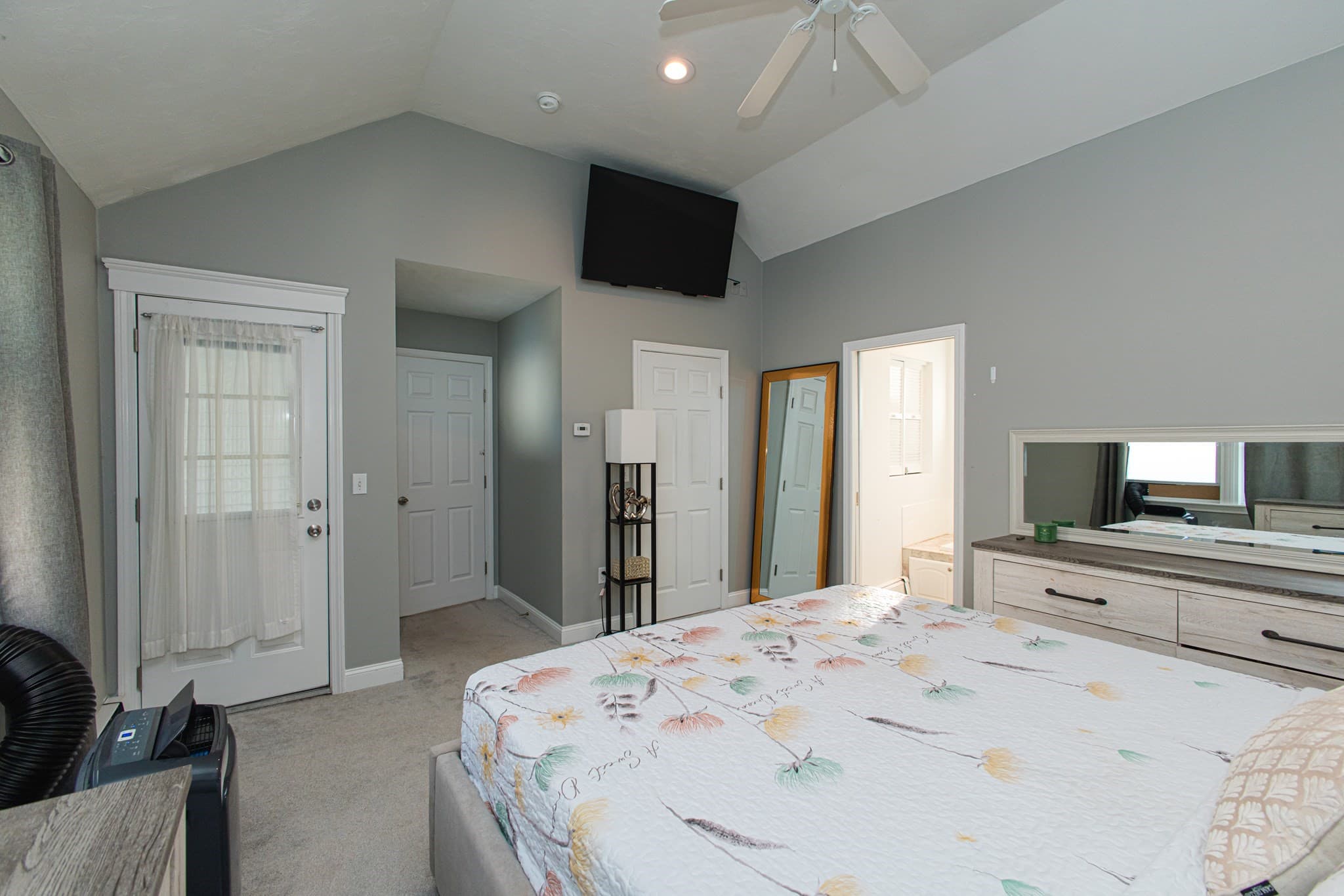 Single Family Residence at 120 Arlington St, Framingham MA 01702, photo 22 of 32