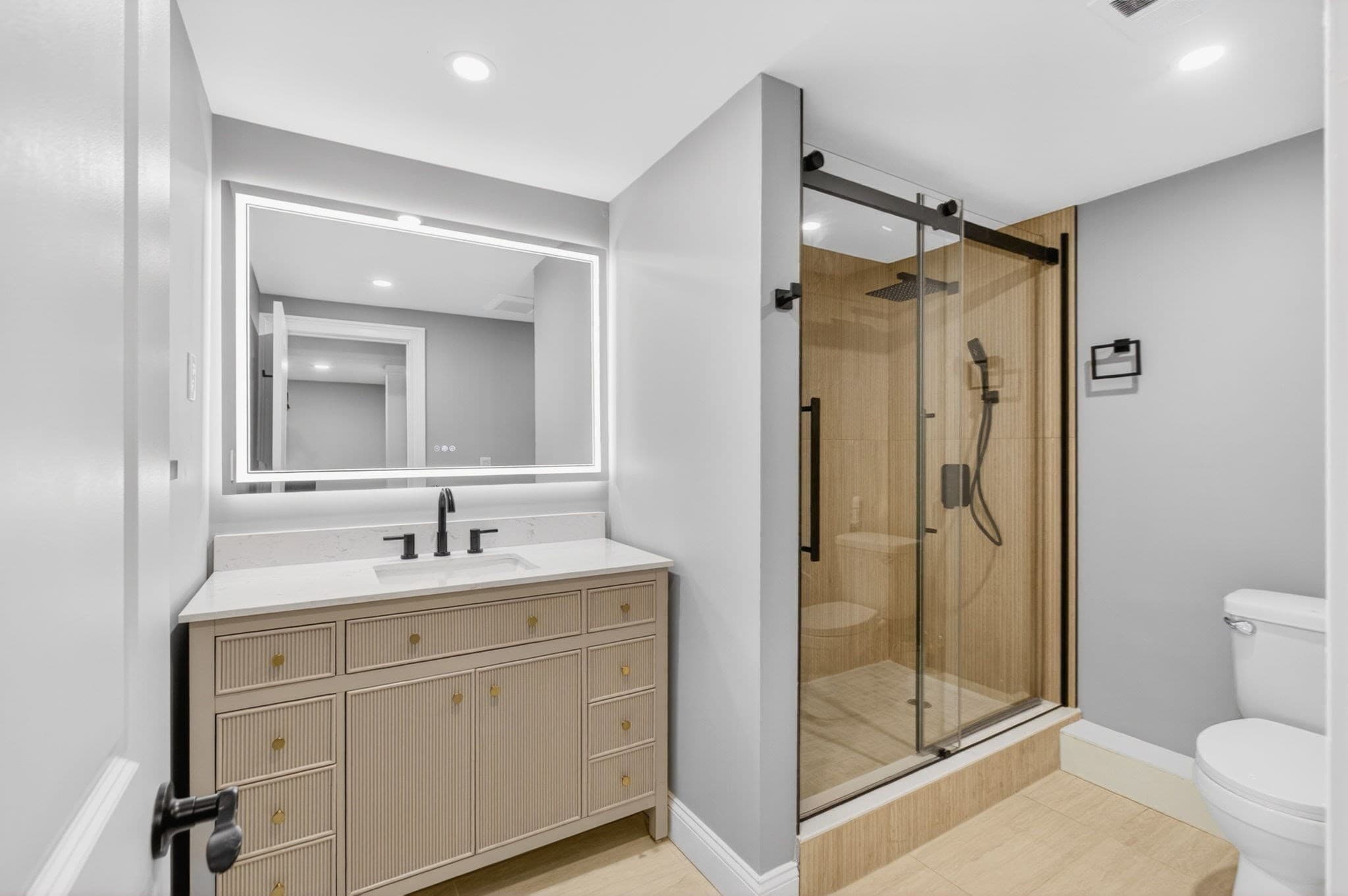 Condominium at 152 Washington St # 1, Boston MA 02135, photo 18 of 21