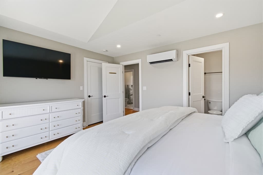 9 Chase Ave # 7, Dennis MA 02639 photo 17