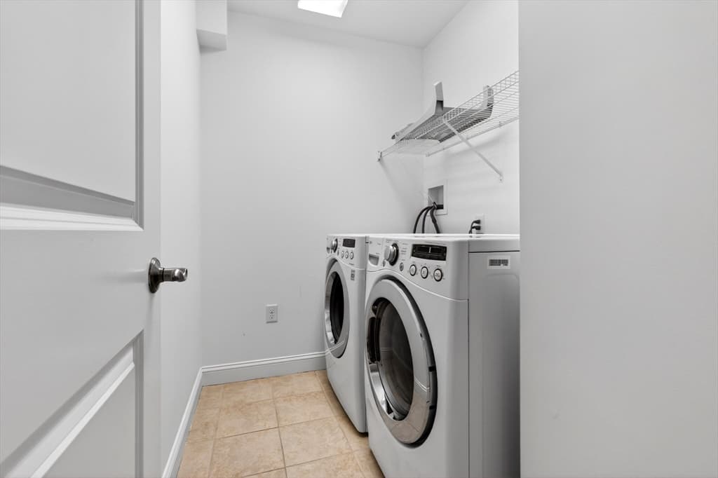 Condominium at 3B Reserve Way # 3B, Burlington MA 01803, Burlington, photo 15 of 42