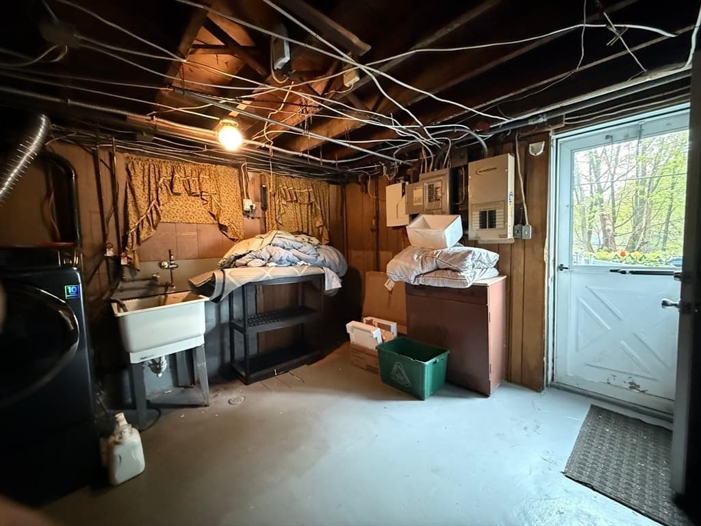 18 Pleasant St, Fitchburg MA 01420 photo 25