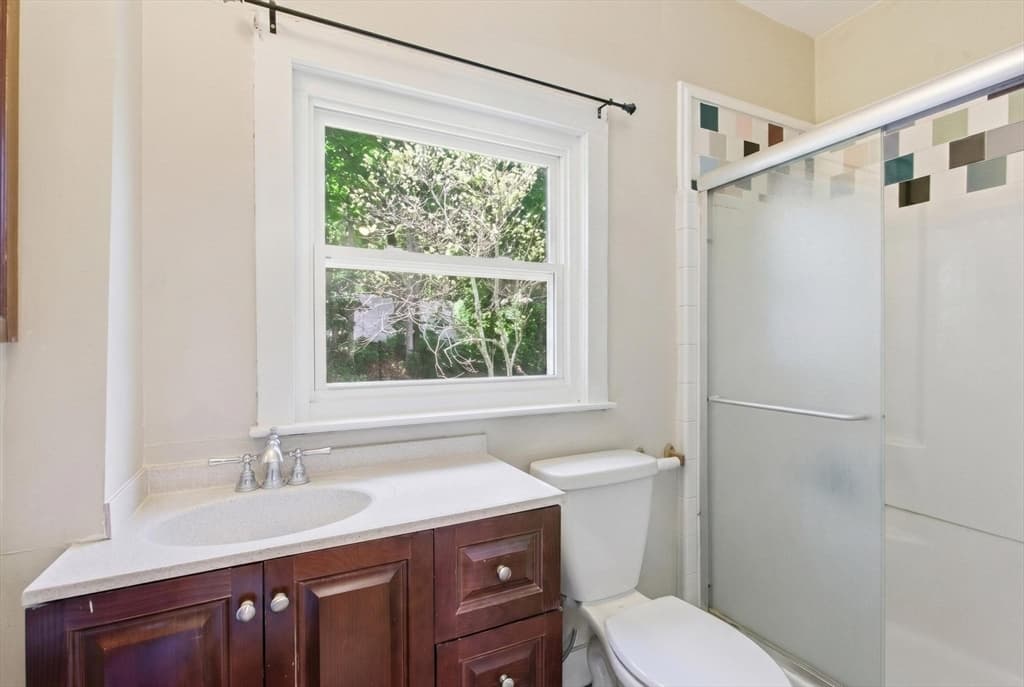 Single Family Residence at 305 Central St, Newton MA 02466, photo 18 of 38