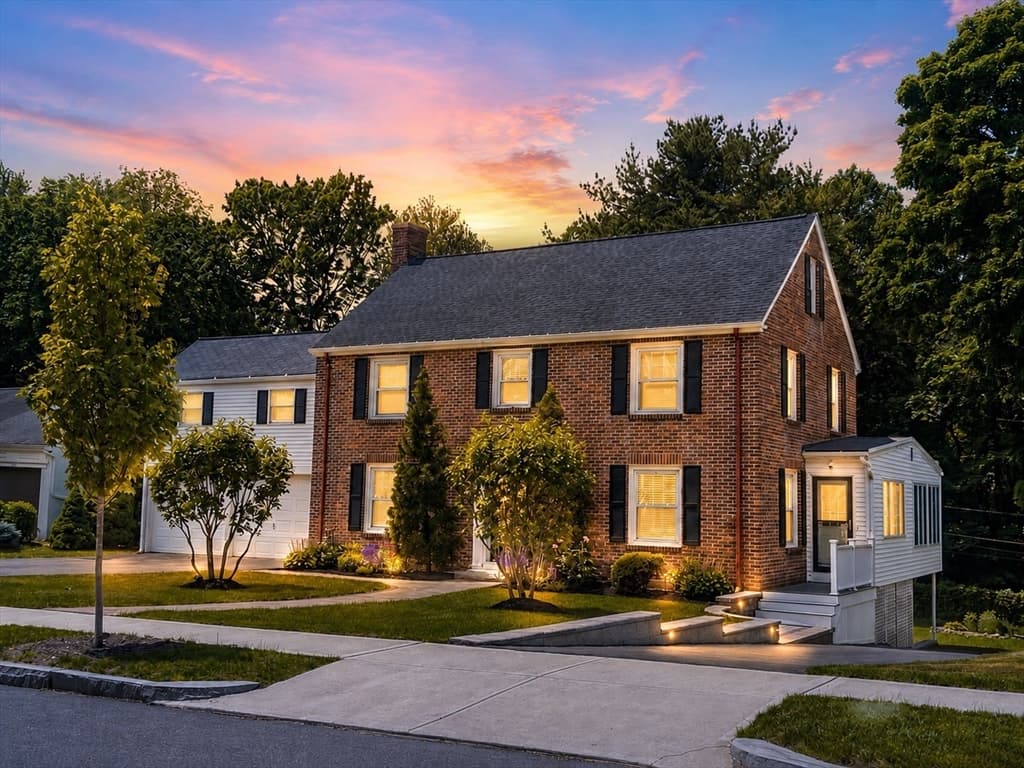 119 Newton Ave N, Worcester MA 01609