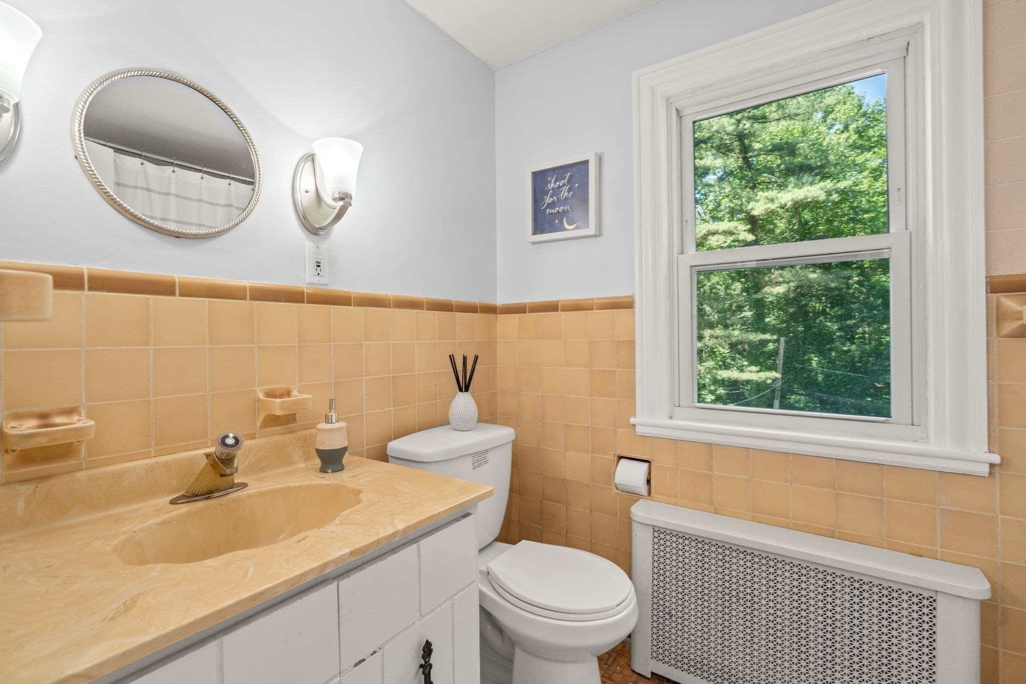 Single Family Residence at 119 Newton Ave N, Worcester MA 01609, Worcester, photo 30 of 40