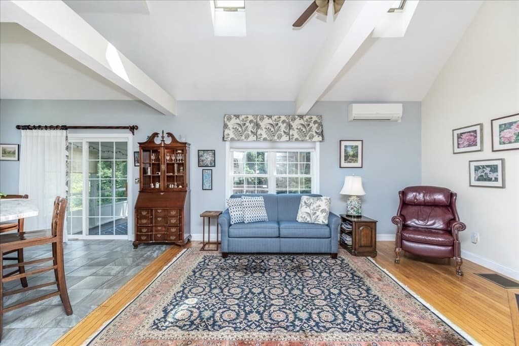 Single Family Residence at 16 Dunlin Way, Portsmouth NH 03801, Portsmouth, photo 11 of 42