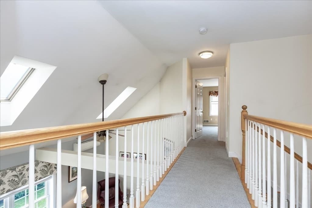 Single Family Residence at 16 Dunlin Way, Portsmouth NH 03801, Portsmouth, photo 19 of 42