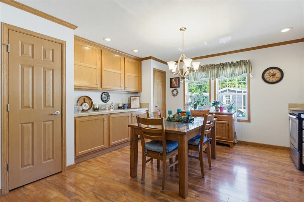 300 East Washington, North Attleboro MA 02760 photo 8