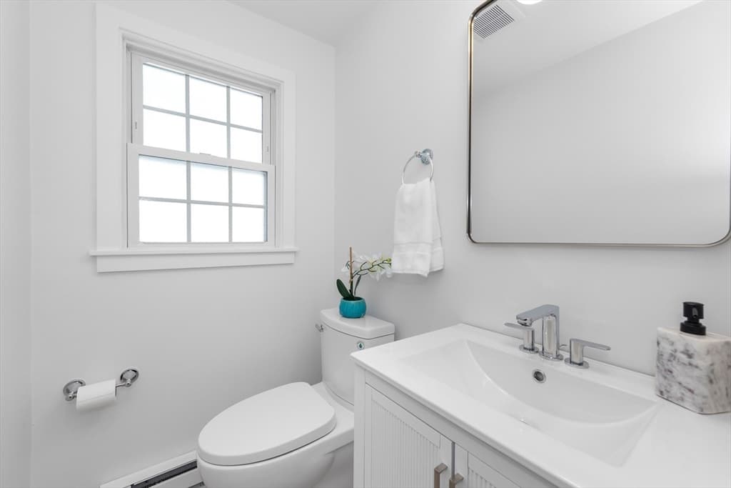 22 Park St # B, Wakefield MA 01880 photo 14