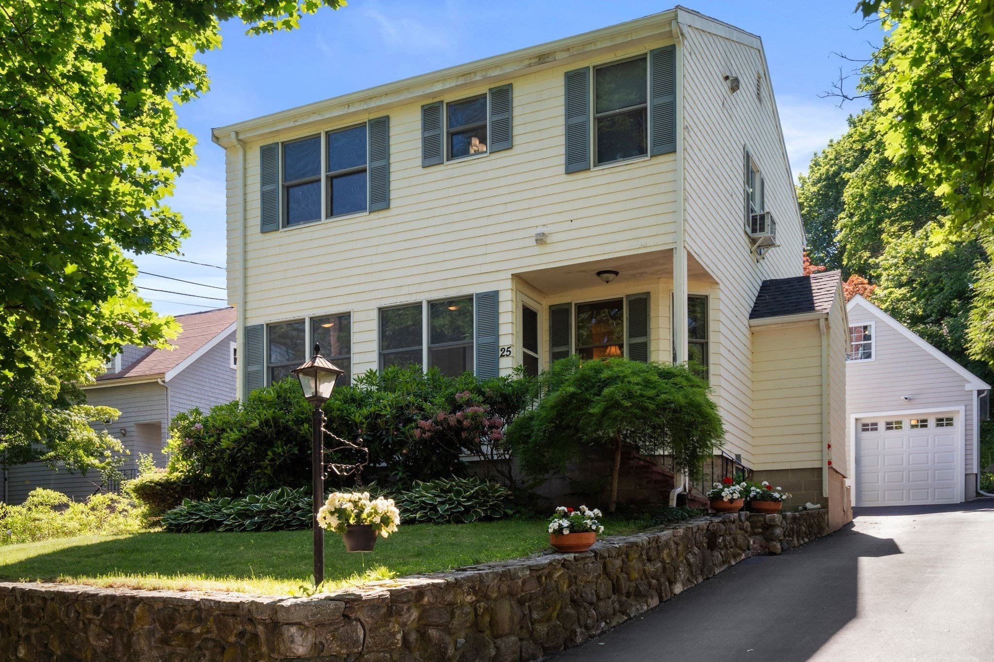 25 Kendall Road, Lexington MA 02421