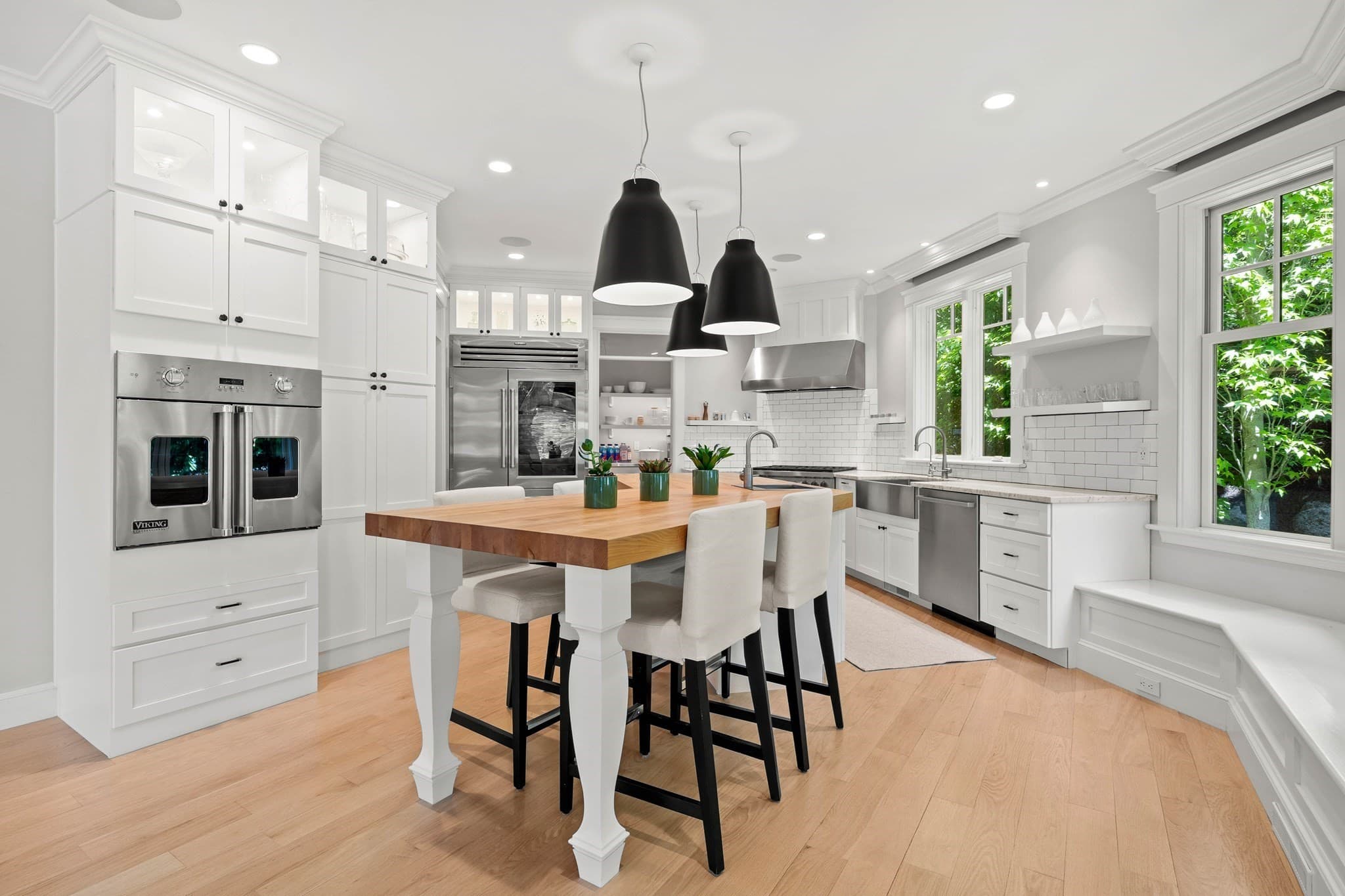 Single Family Residence at 45 Whitehall Cir, Beverly MA 01915, Beverly, photo 2 of 42
