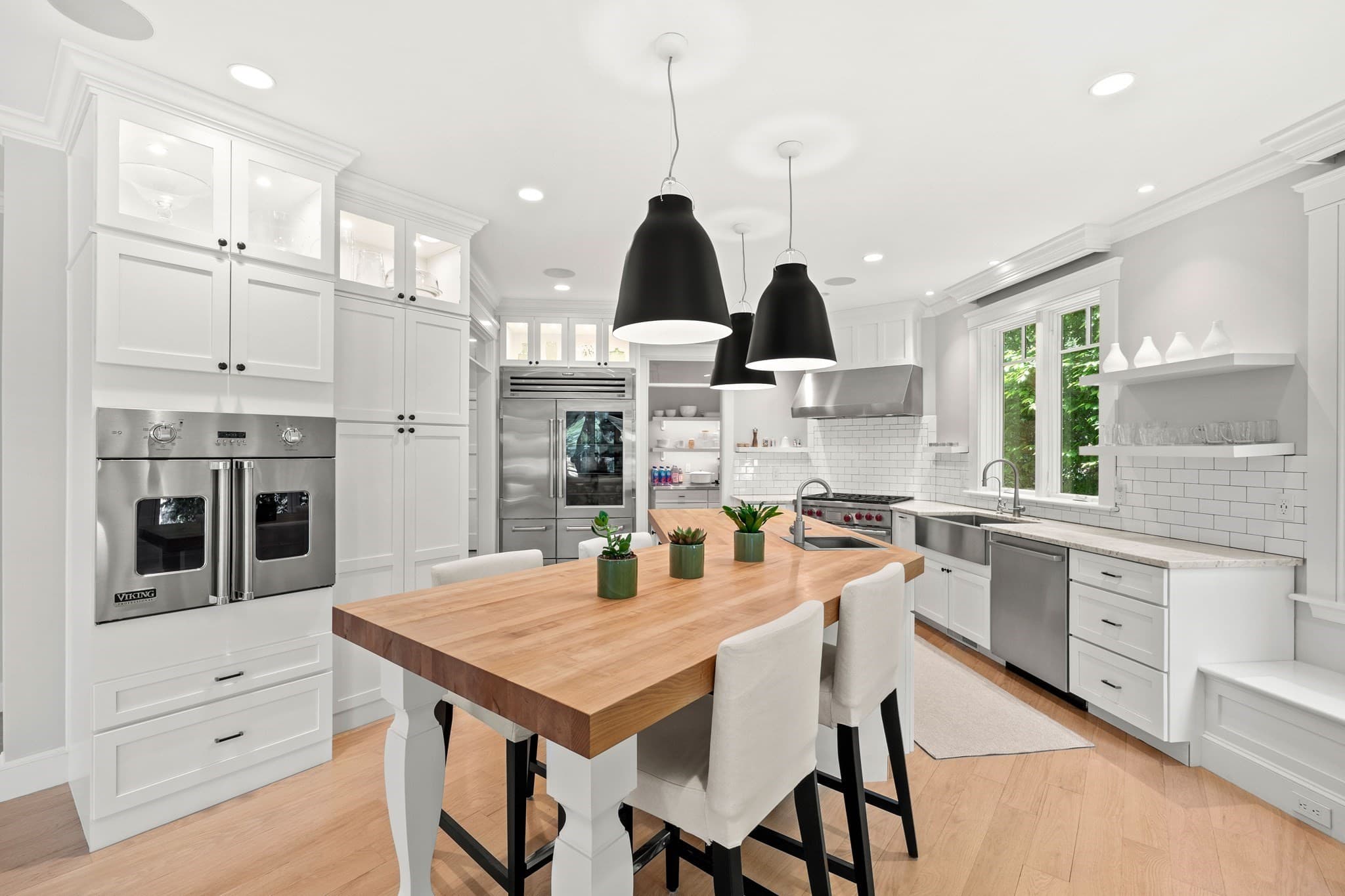 Single Family Residence at 45 Whitehall Cir, Beverly MA 01915, Beverly, photo 6 of 42