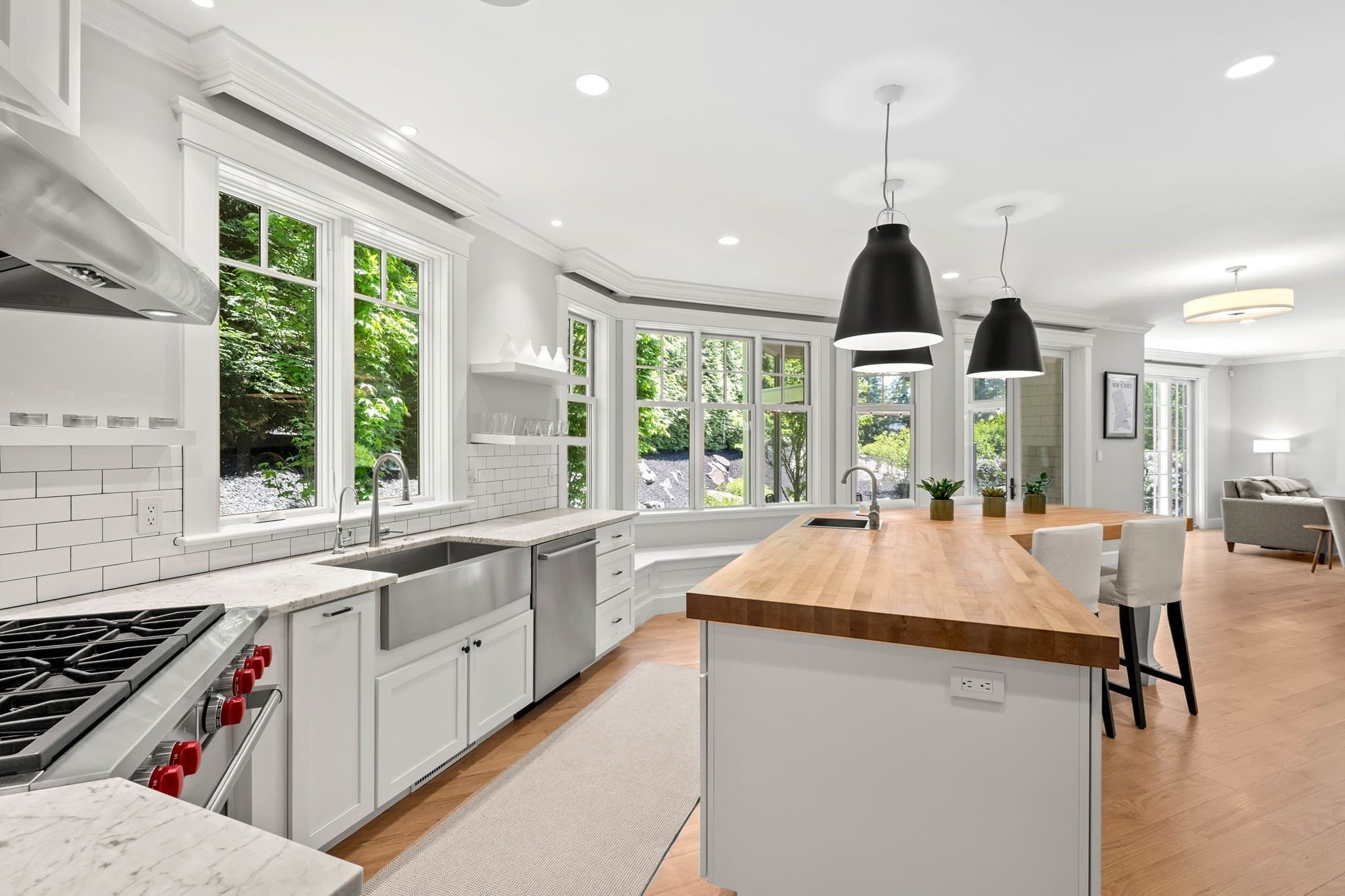 Single Family Residence at 45 Whitehall Cir, Beverly MA 01915, Beverly, photo 5 of 42