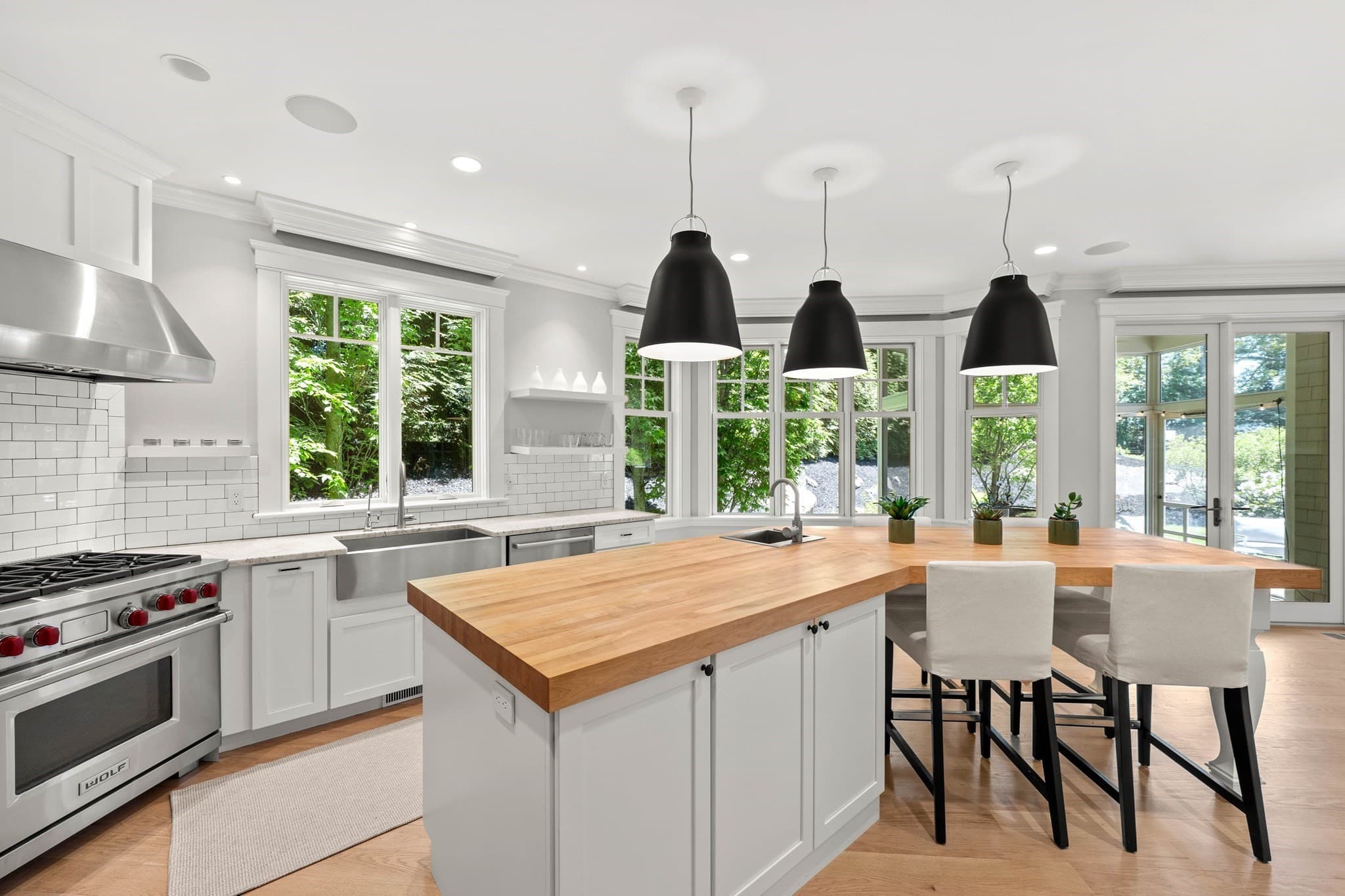 Single Family Residence at 45 Whitehall Cir, Beverly MA 01915, Beverly, photo 10 of 42