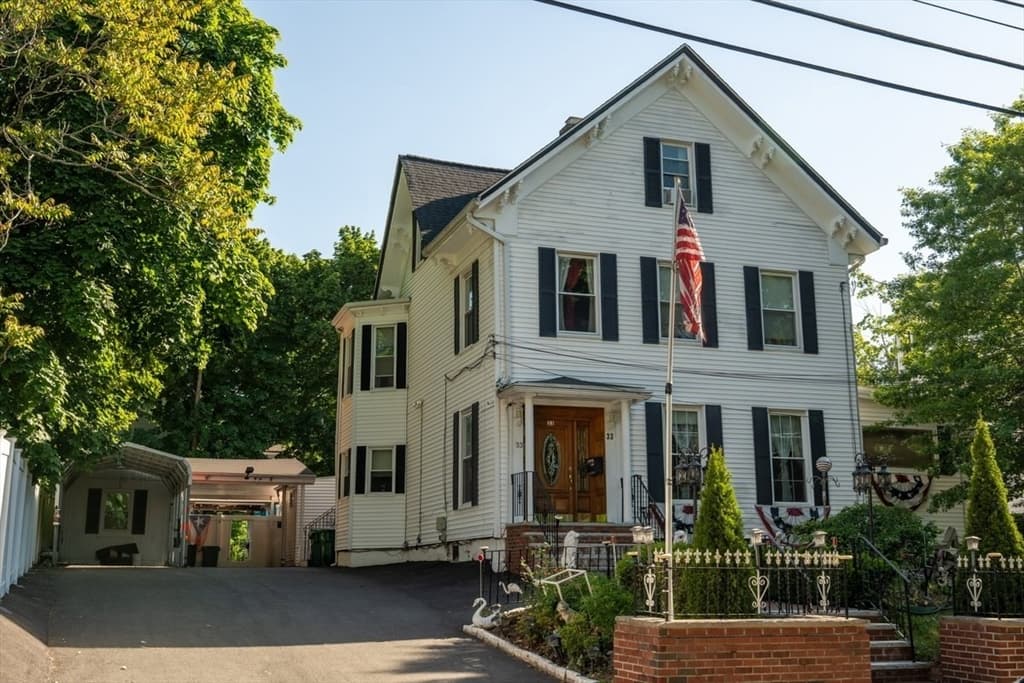 33 Water St, Medford MA 02155