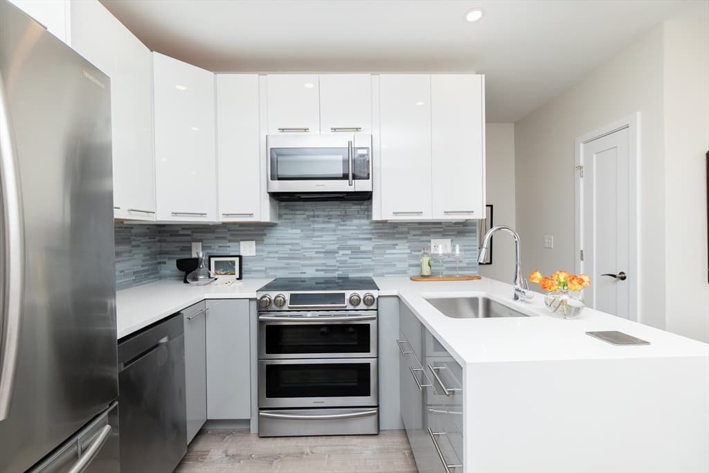 Condominium at 70 Bremen Street # 201, Boston MA 02128, photo 15 of 27